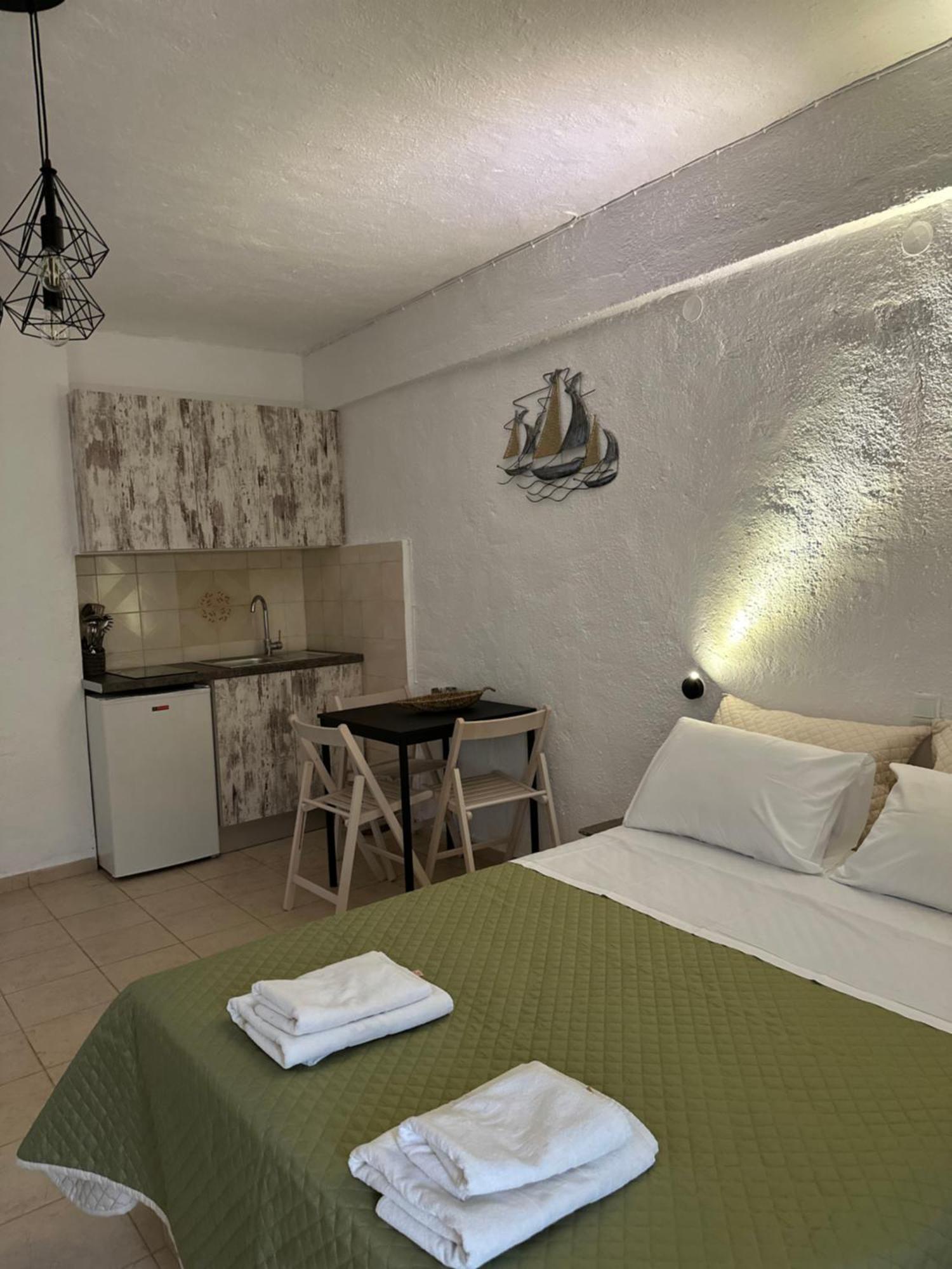 Giannis Apartment Pisses Exterior photo